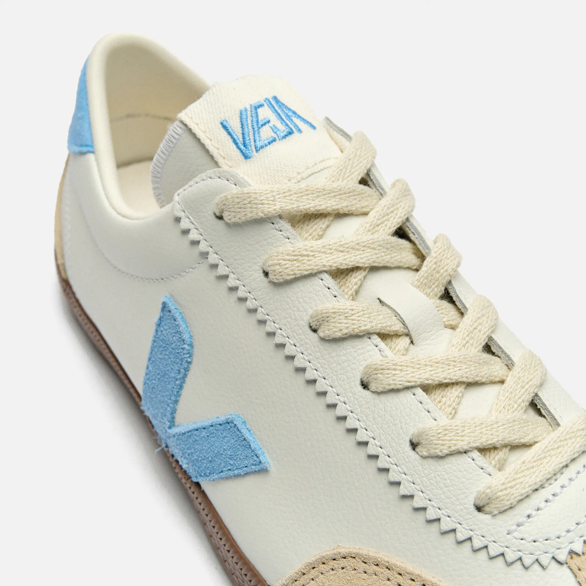 Veja Volley O.T. Leather Sneaker White/Aqua/Bark