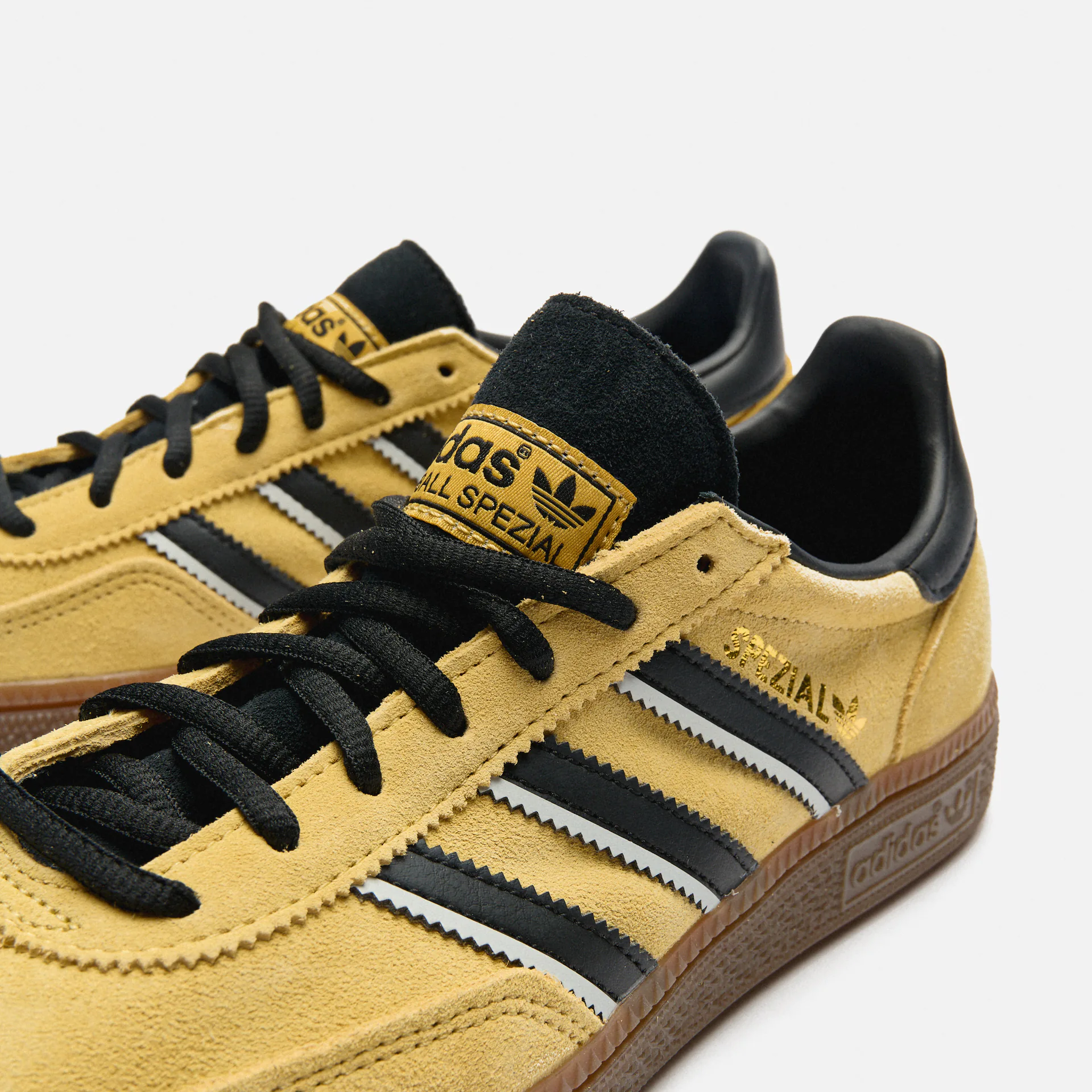 adidas Originals Handball Spezial Sneaker Oat/Core Black/Crystal White