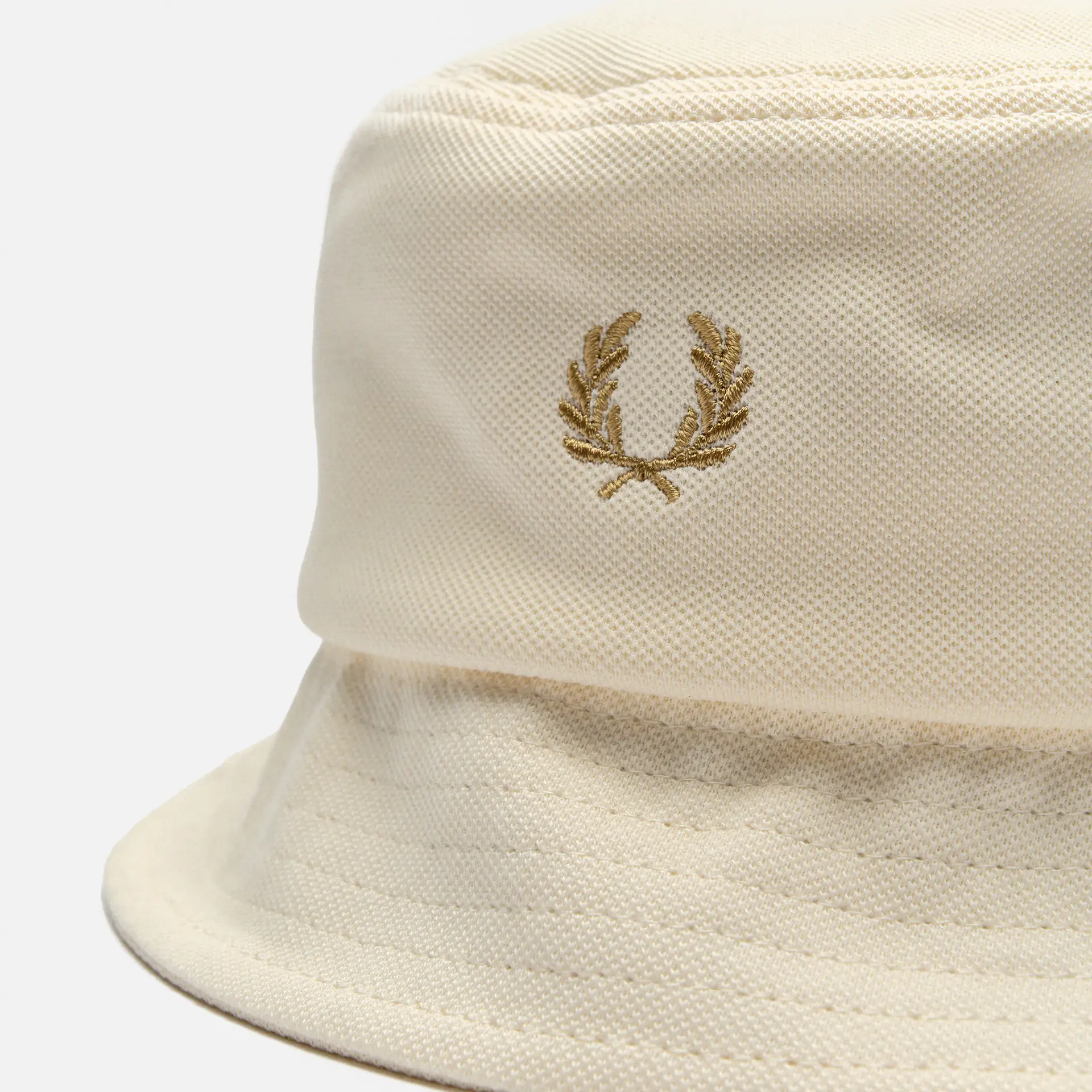Fred Perry Pique Bucket Hat Ecru/Warm Stone