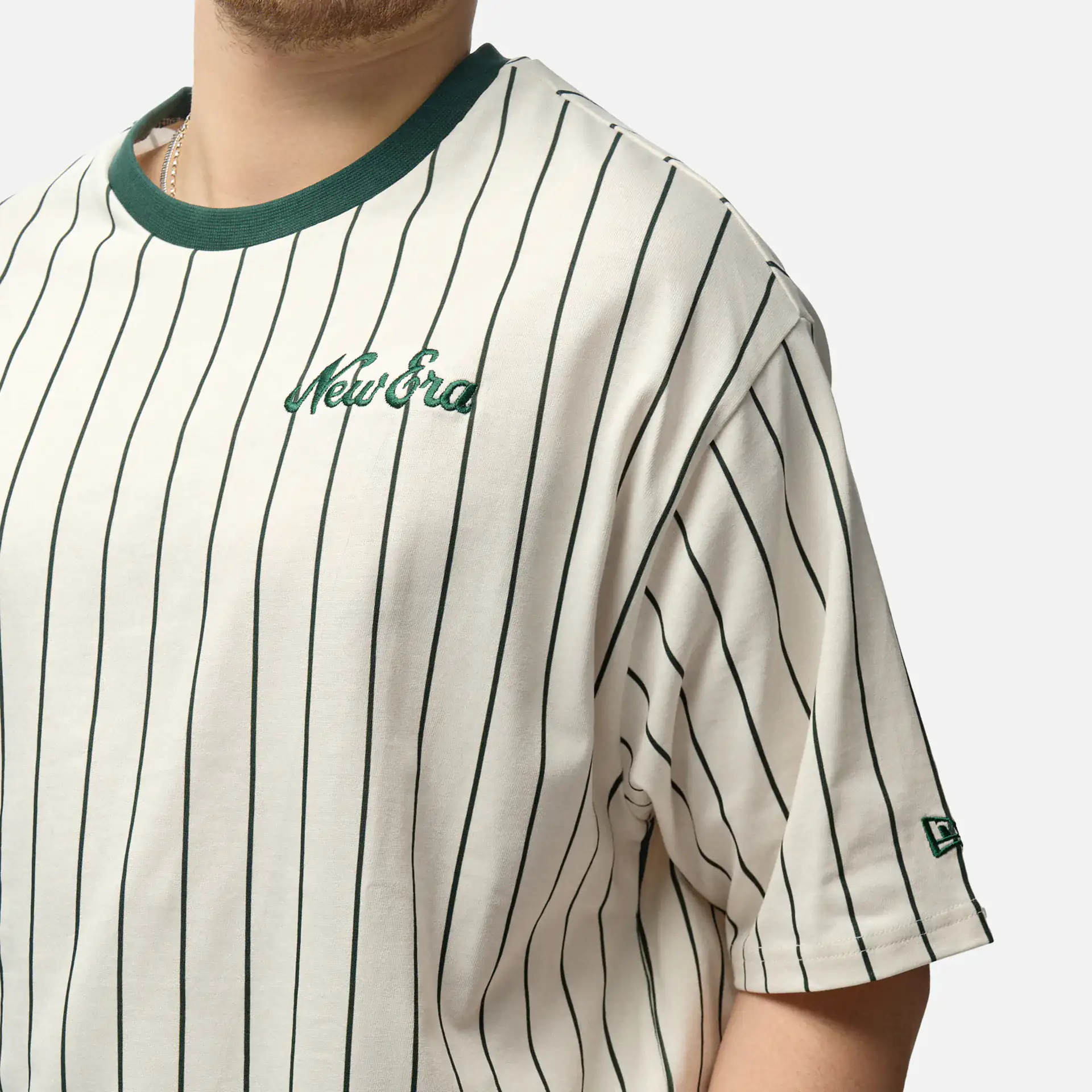 New Era Pinstripe Oversize T-Shirt Off White/Dark Green