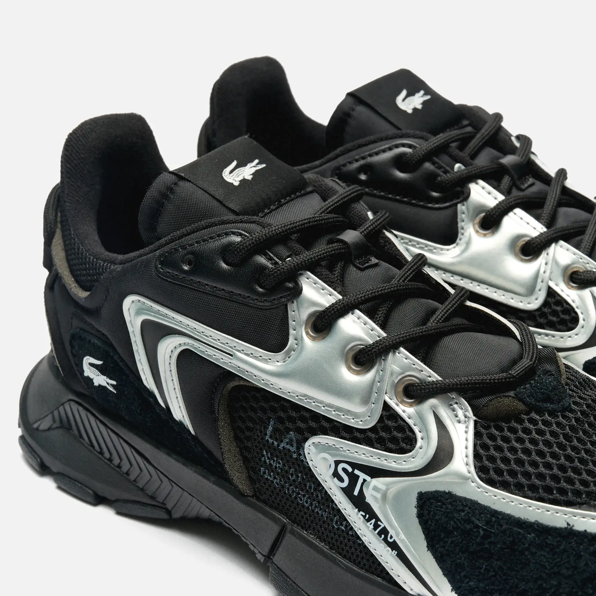 Lacoste L003 Neo Contrasted Textile Sneaker Black/White