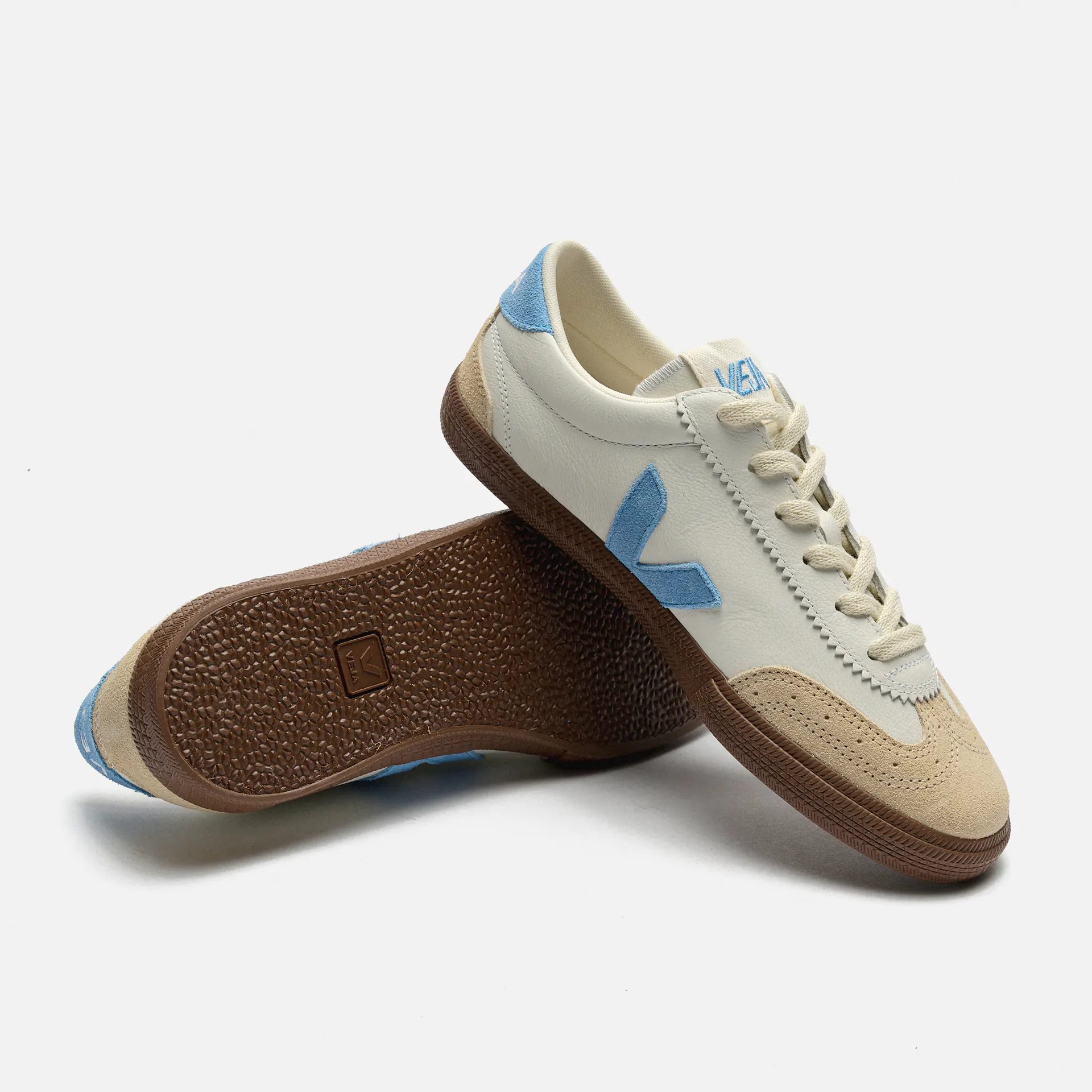 Veja Volley O.T. Leather Sneaker White/Aqua/Bark