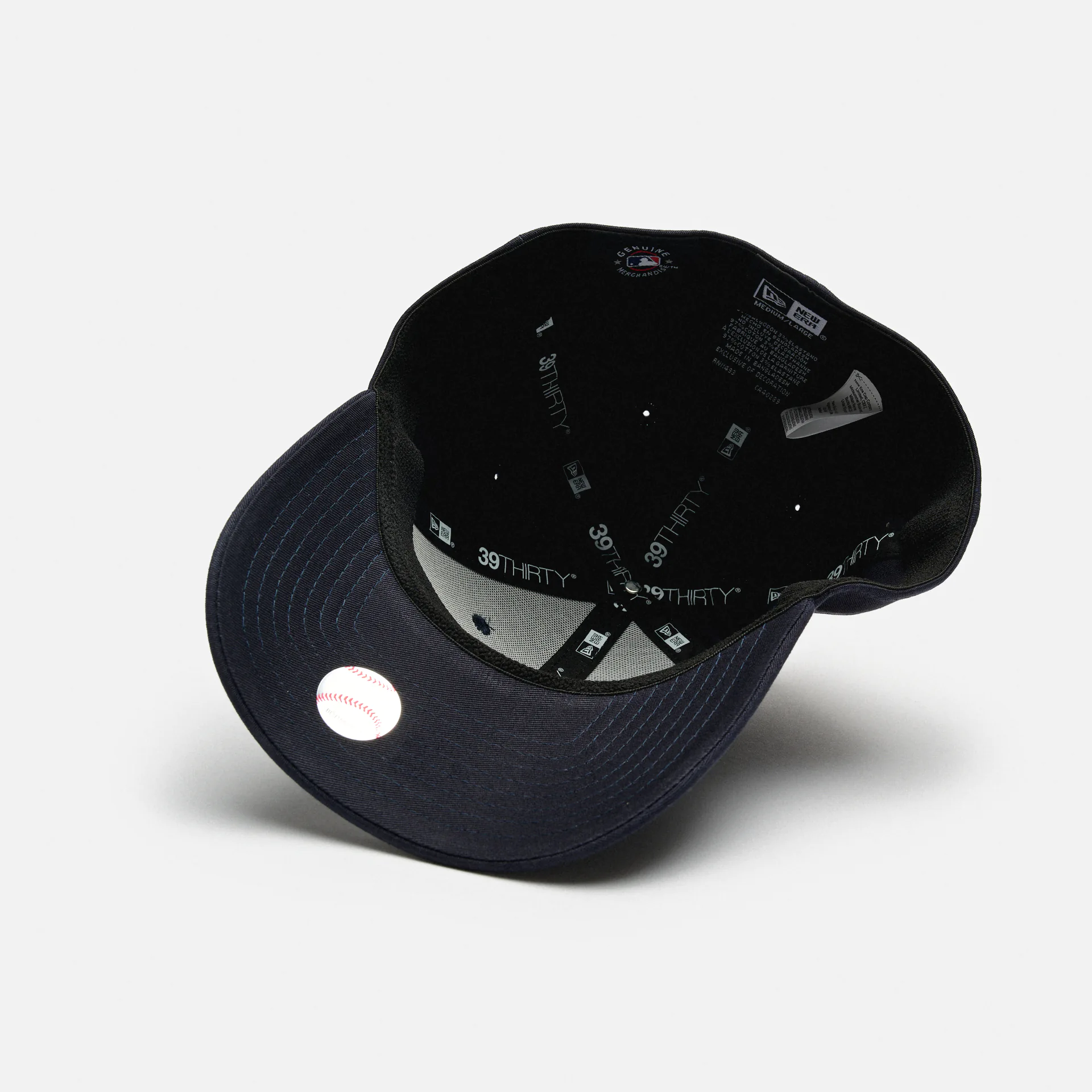 New Era MLB NY Yankees League Essential 39thirty Stretch Fit Cap Navy/Stone